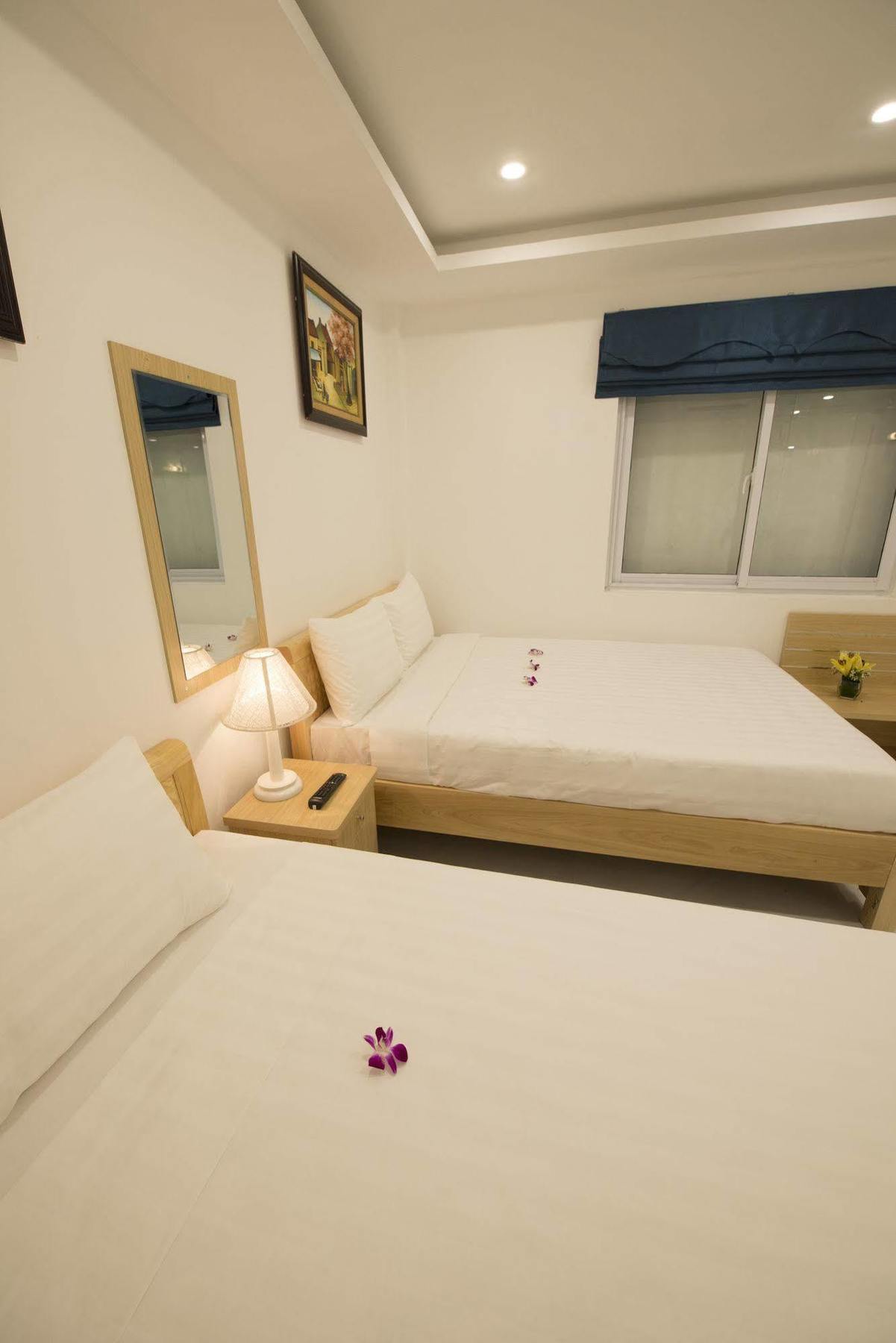 Ha Noi Holiday Center Hotel Hanoi Esterno foto